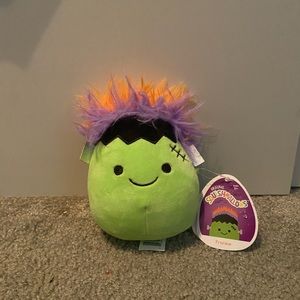 Halloween squishmallow